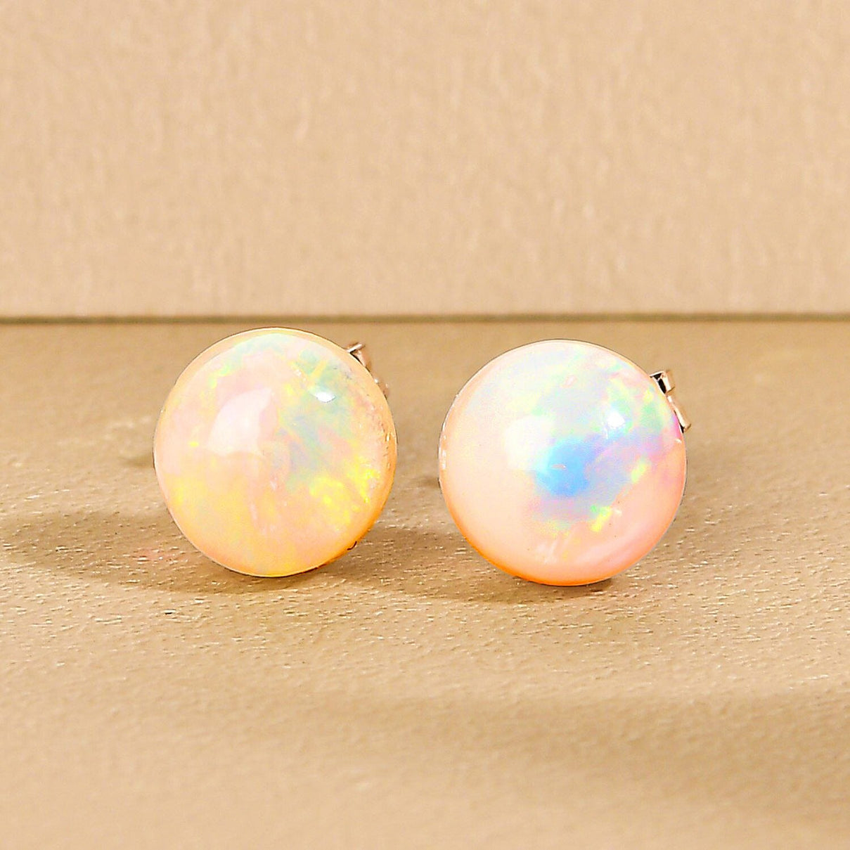 1.10 Ct Ethiopian Welo Opal Solitaire Stud Earrings in 9K Gold 3471848 1