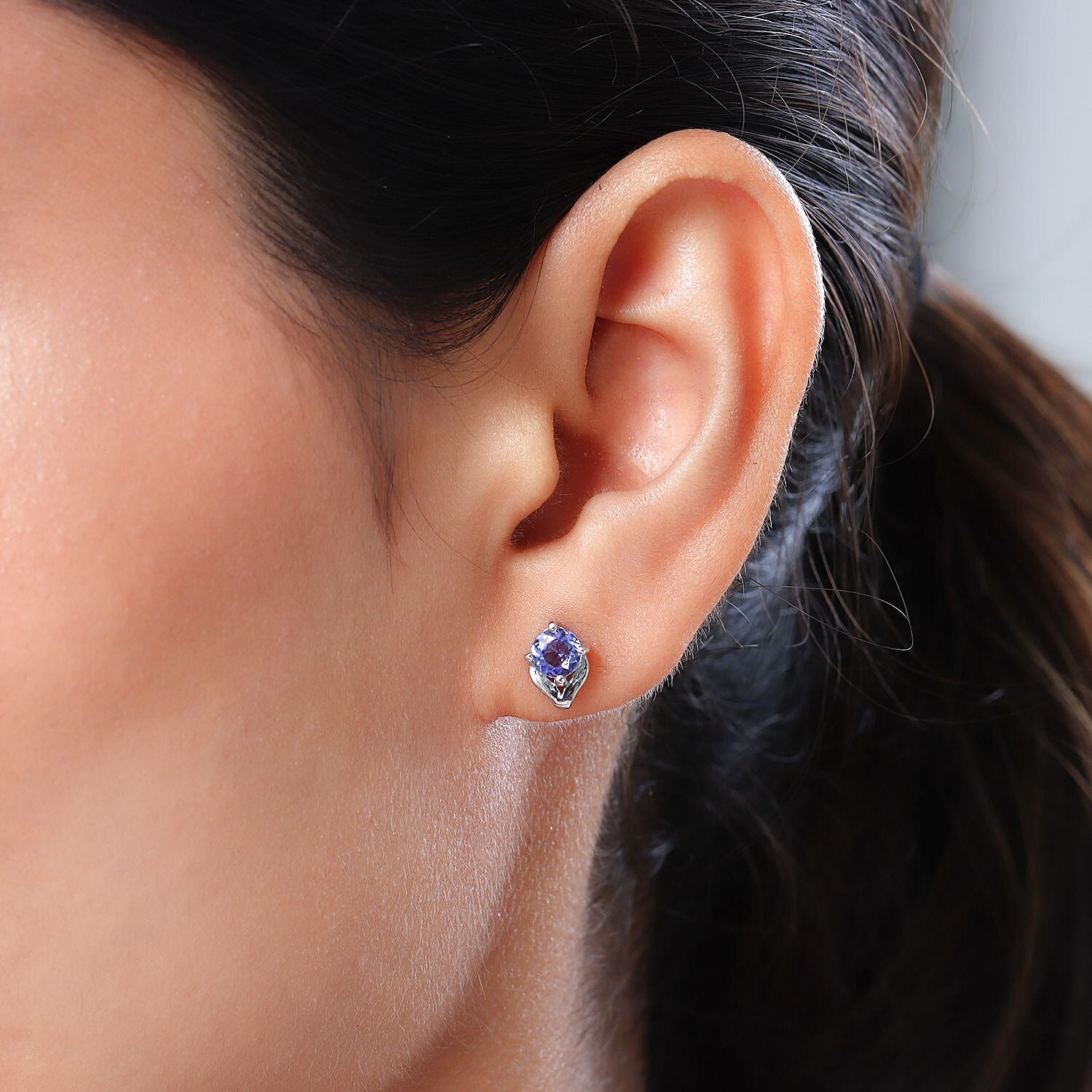 1 Ct Tanzanite Solitaire Stud Earrings in Platinum Plated Sterling Silver with Push Back 3380013 3