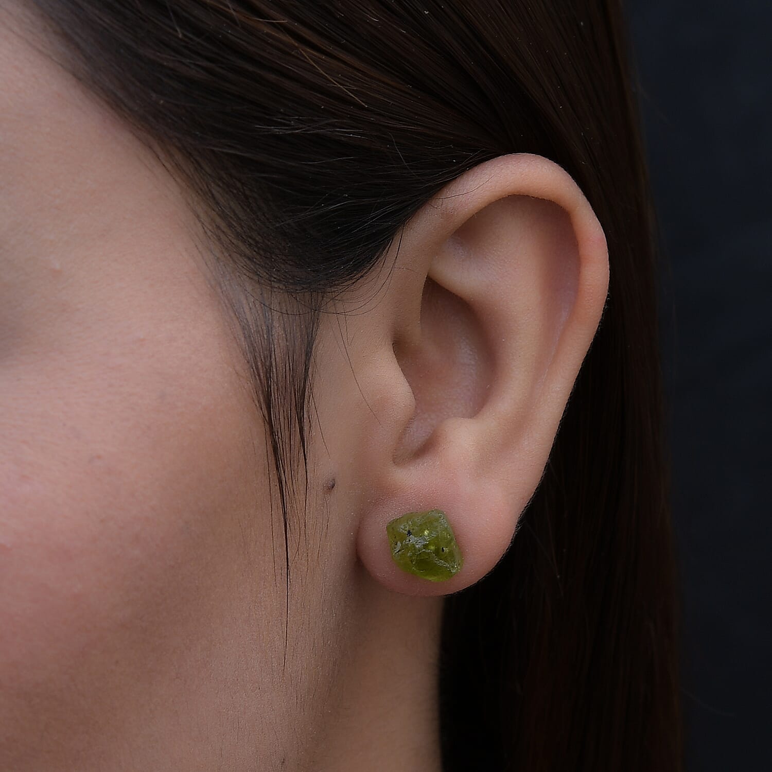 10.45 Ct. Raw Peridot Solitaire Stud Earrings in Platinum Plated Sterling Silver 3793807 3