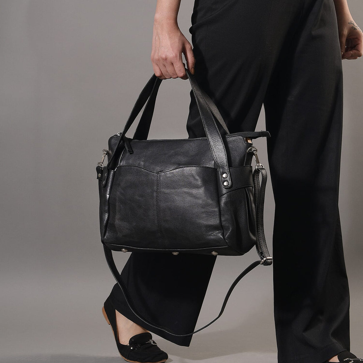100% Genuine Leather RFID Bailey Bag - Black 7254132 2
