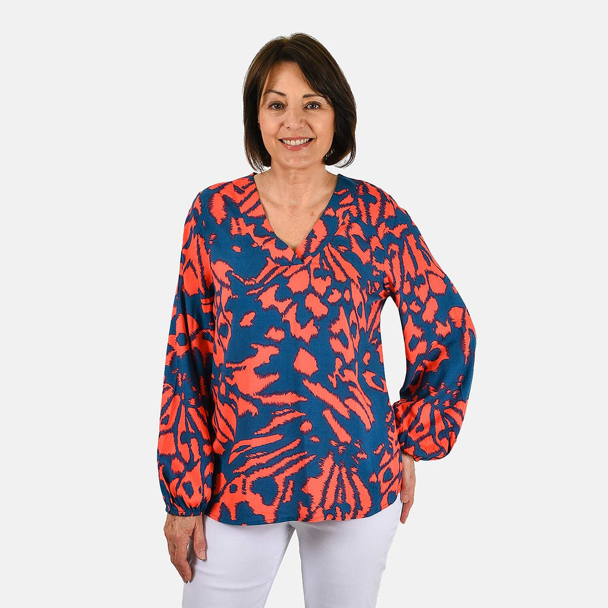 Tamsy Long Sleeves Abstract Top 7505929 3