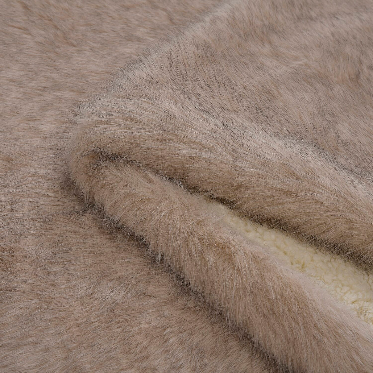 1000 gsm Plush Sherpa Blanket 7786939 3