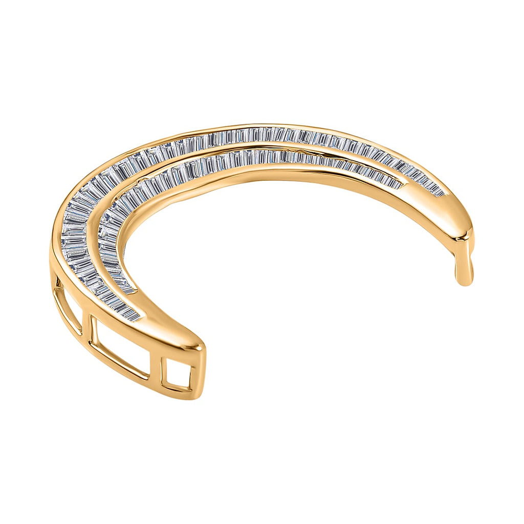 NY Closeout Deal - 9K Yellow Gold Diamond (G-H) Moon Pendant 1.00 Ct.