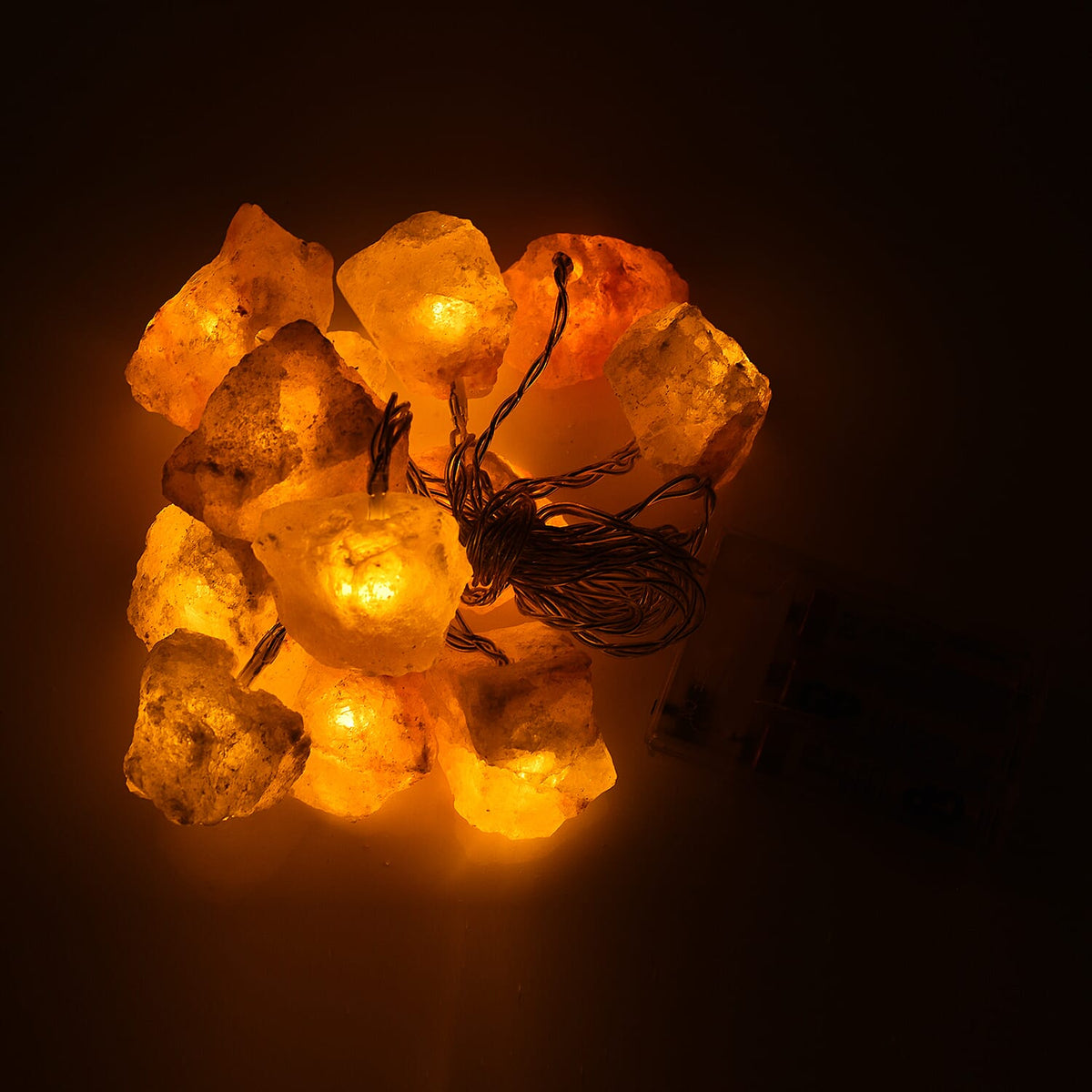 12 LED Lights with Rock Salt Chunks (3 AA Batteries Not Included, Size 208x4x4 cm) 6885540 1