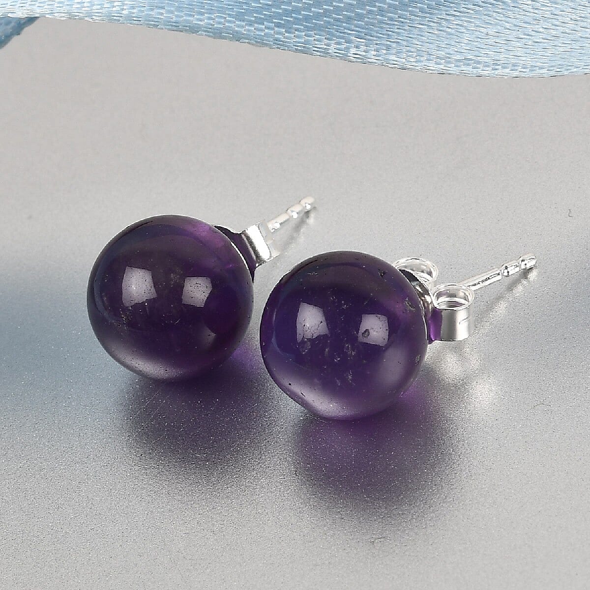 14 Ct. African Amethyst Solitaire Bead Earrings in Sterling Silver 3778246 2