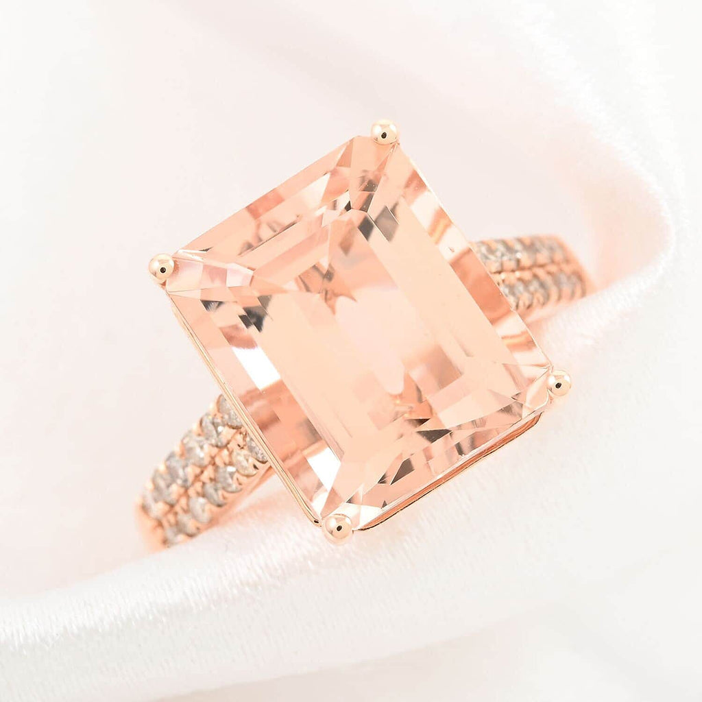 14K Rose Gold  AAA   Morganite ,  White Diamond  I2 Ring 6.15 ct,  Gold Wt. 3.4 Gms  6.150  Ct.