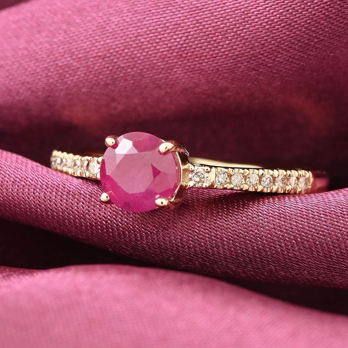 Certified &amp; Appraised AAA Mozambique Ruby, White Diamond I2 Ring in 14K Yellow Gold 1.20  Ct. 7635982 2