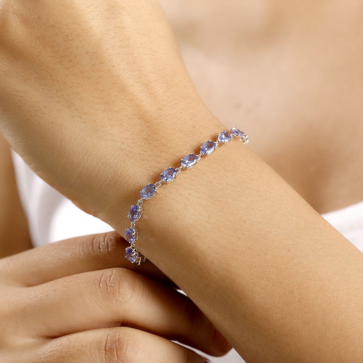 Tanzanite Link Bracelet in 14K Yellow Gold 7982626 3