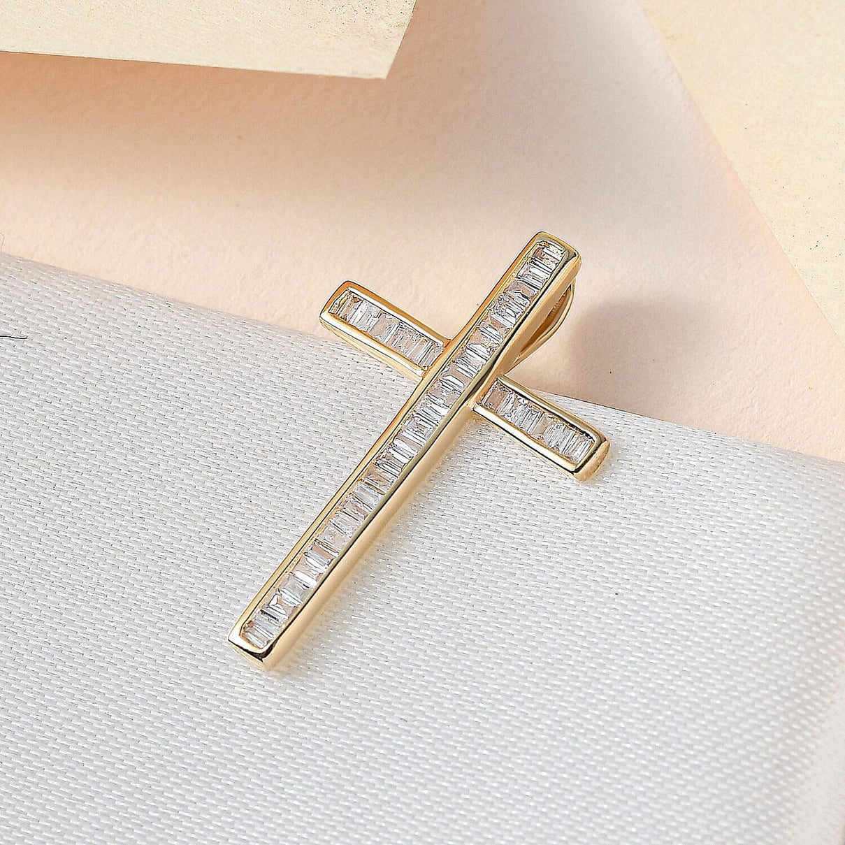 14K Yellow Gold SGL Certified Diamond (I1-I2-G-H) Cross Pendant 0.25 Ct. 7382085 2