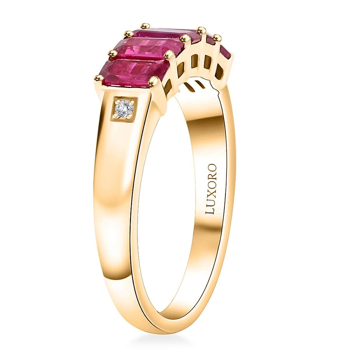 14K Yellow Gold   Ruby ,  White Diamond  Ring 1.50 pc,  Gold Wt. 3.48 Gms  1.500  Ct. 7897245 3