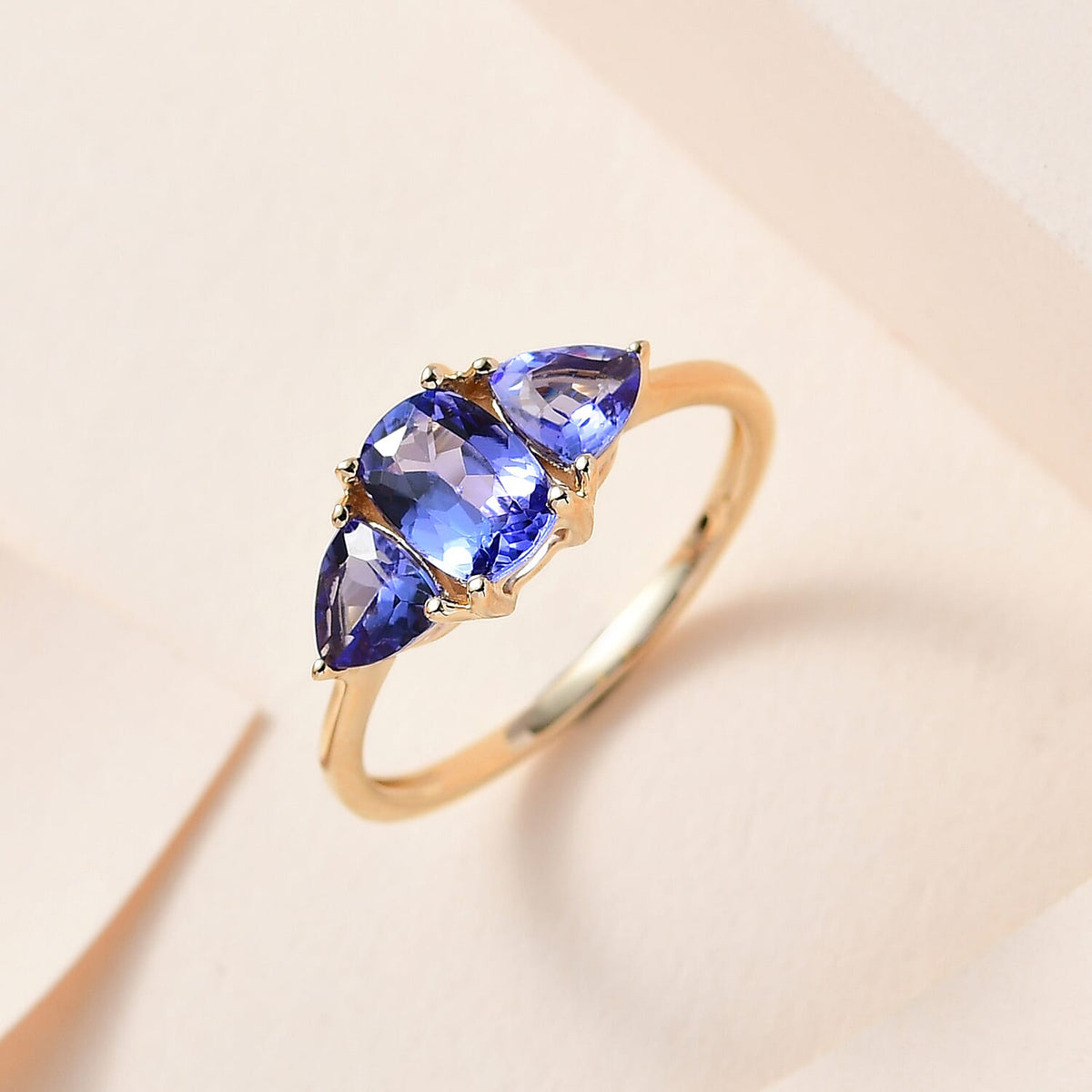 Closeout Deal - 14K Yellow Gold Premium Tanzanite Ring 1.70 Ct. 7549901 1