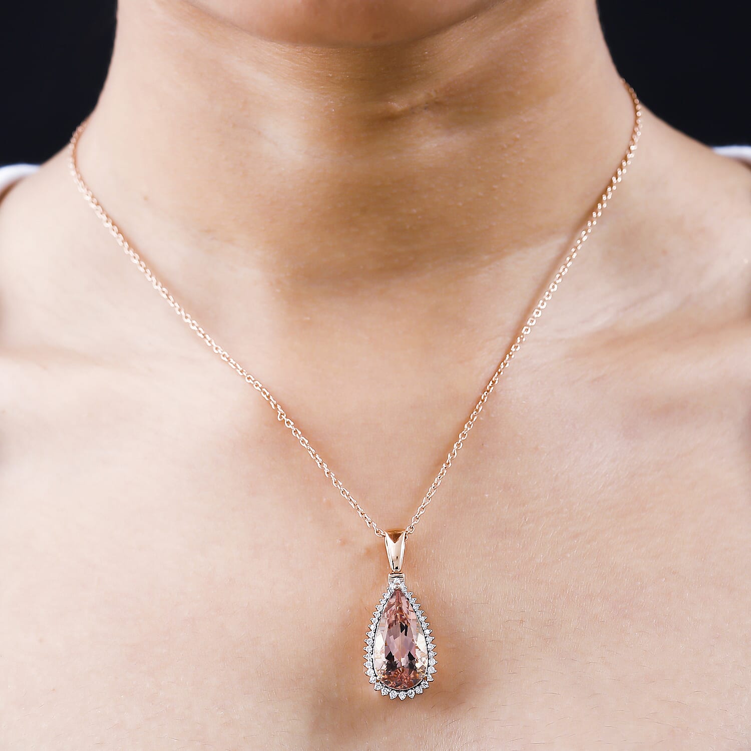 ILIANA 18K Rose Gold 7.68 Ct AAA Morganite and White Diamond SI GH Halo Pendant 7623299 1