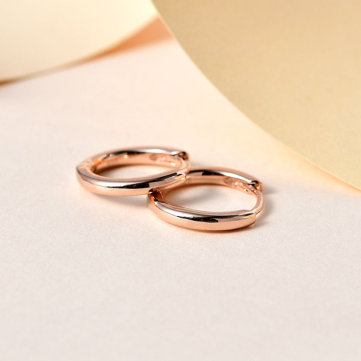 Full Hoop Earrings in Sterling Silver with an 18K Vermeil Rose Gold (with Clasp) 7507792 2