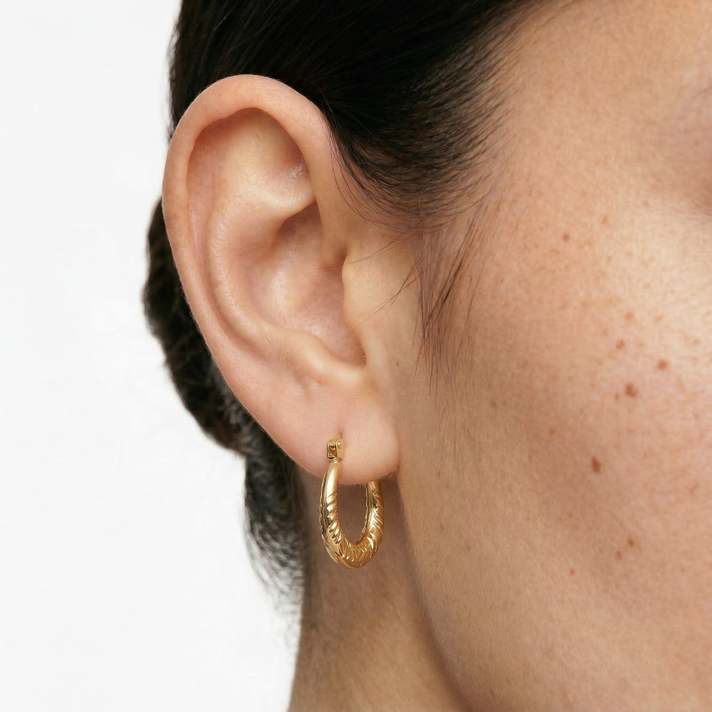 18K Yellow Gold  Earring,  Gold Wt. 0.6 Gms