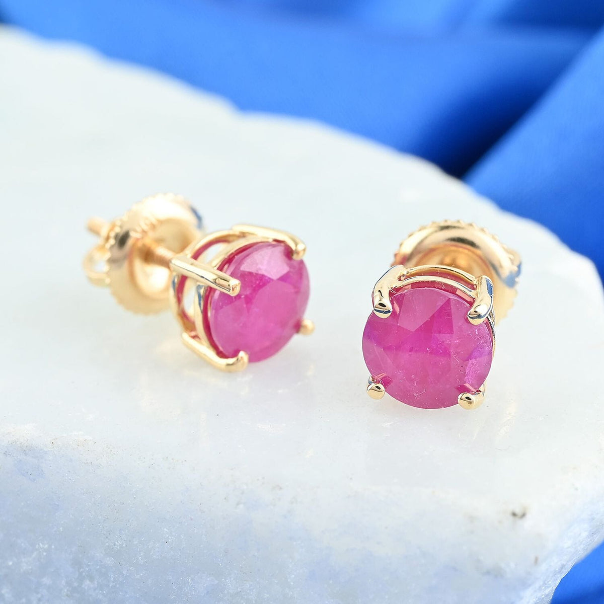 ILIANA-Natural AAA Montepuez Mozambique Ruby Stud Earrings in 18K Yellow Gold 7275739 1