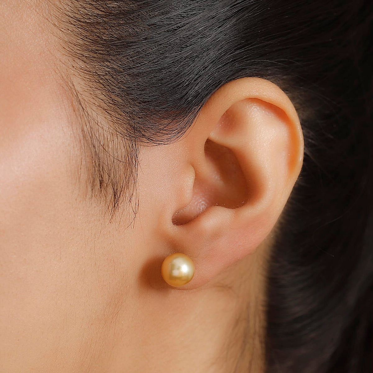 ILIANA- 18K Yellow Gold AAA Golden South Sea Pearl (8mm to 9mm) Earring With Screw Back 8017156 3