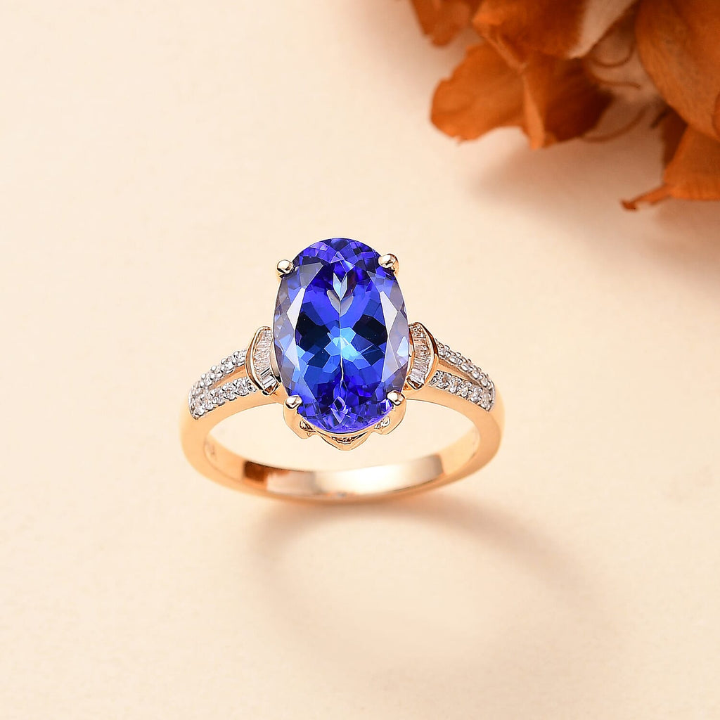 ILIANA-18K Yellow Gold  AAA Tanzanite,White Diamond GH,SI  Ring  4.57 Ct