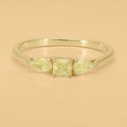 18K Yellow Gold SGL certified Natural Yellow Diamond (SI) Trilogy Ring 1.00 Ct.