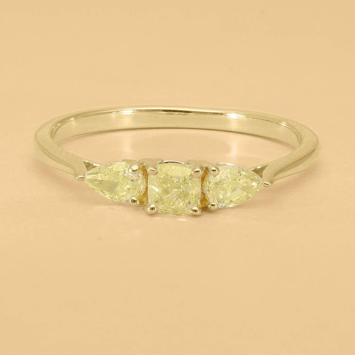 18K Yellow Gold SGL certified Natural Yellow Diamond (SI) Trilogy Ring 1.00 Ct. 7232130 3