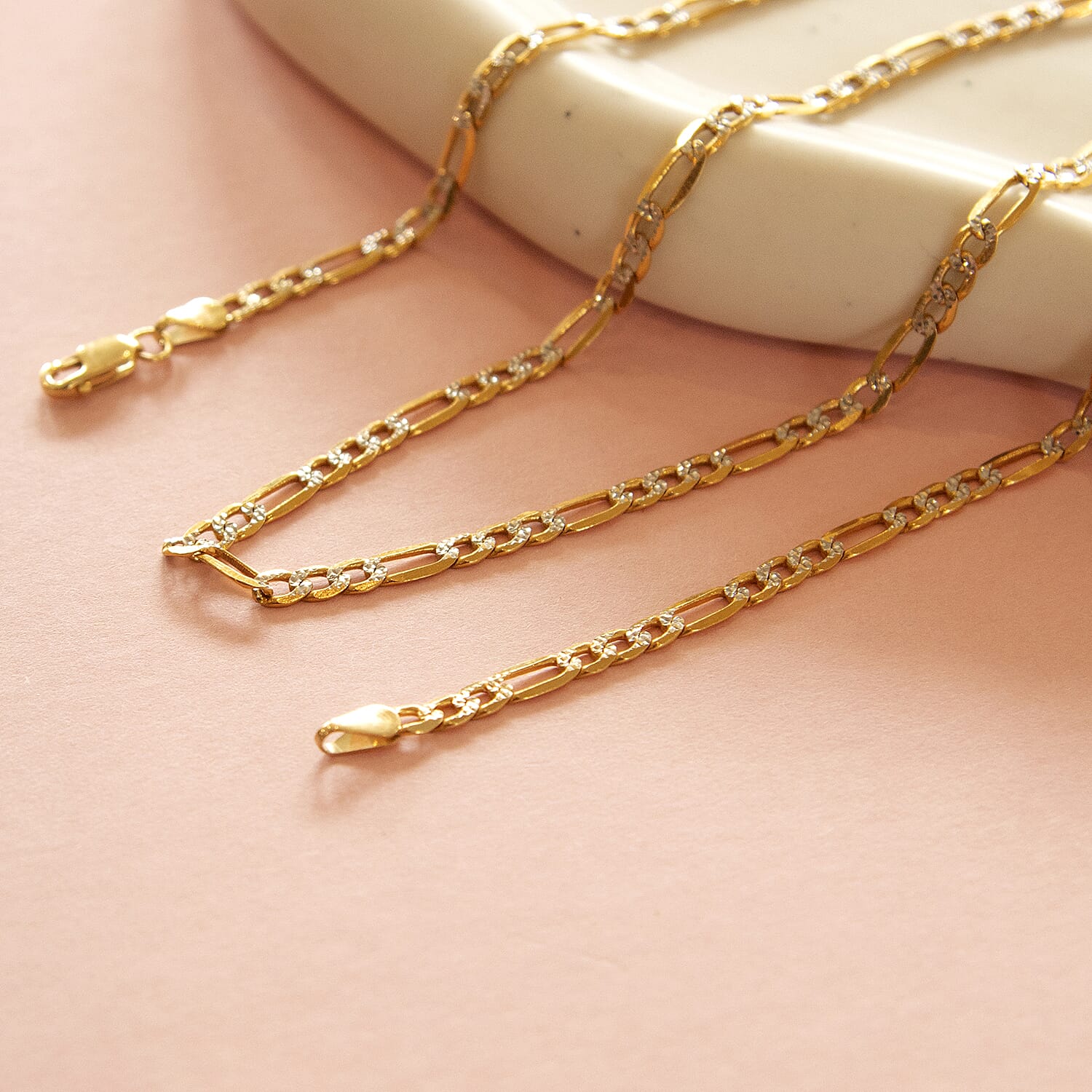 2.9mm Figaro Chain 20 Inch in 9K 2 Colour Gold 7586085 1