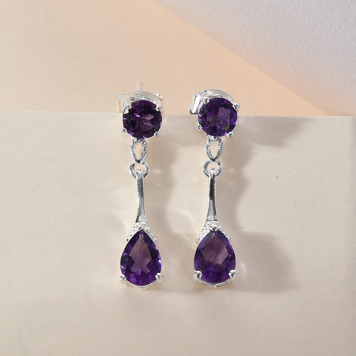 2.50 Ct Hebei Peridot Dangle Earrings in Sterling Silver 3370900 2
