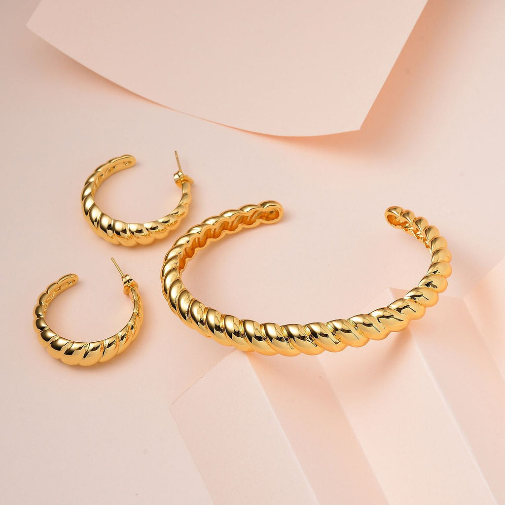 Designer Close Out- 2 Piece Set of Twisted Open Bangle (Size 7.5) and Earrings