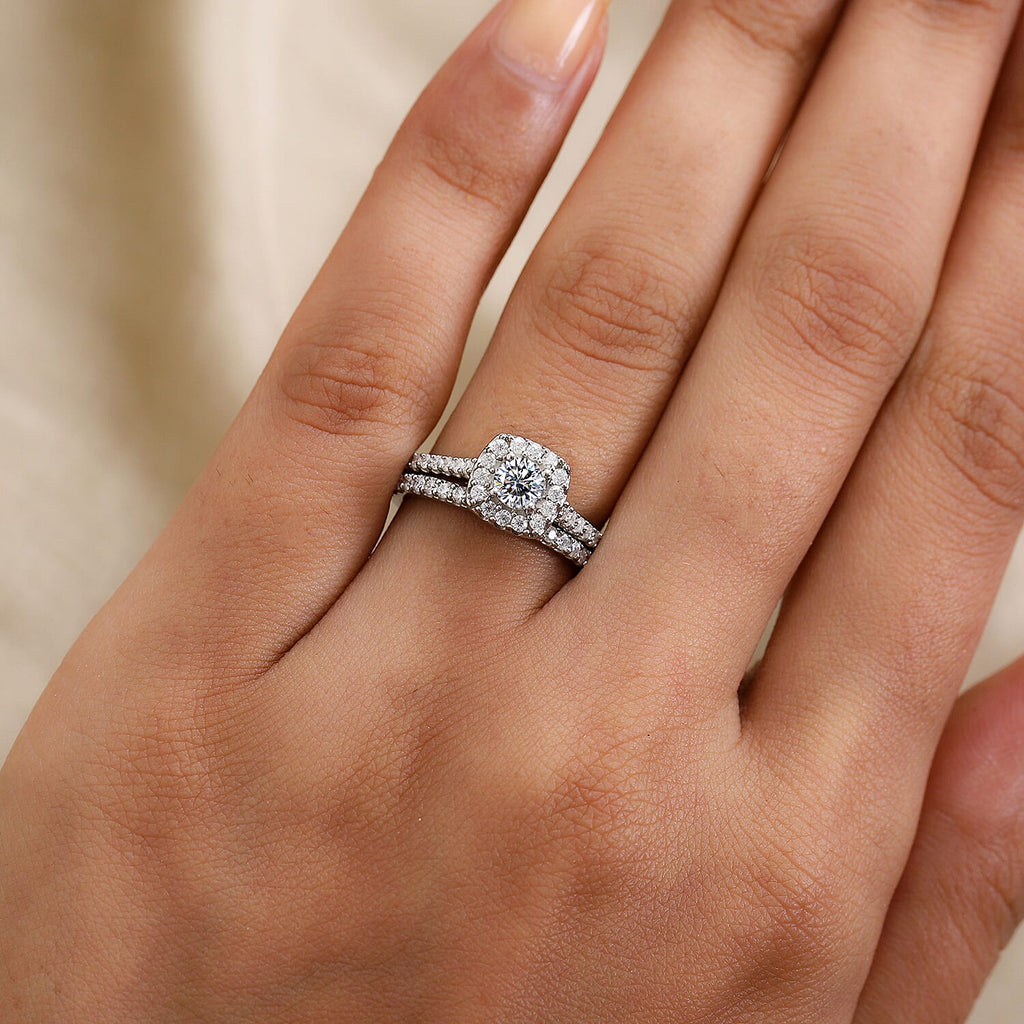 2 Piece Set - Moissanite Ring in Platinum Overlay Sterling Silver