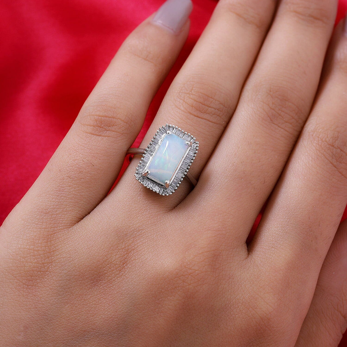 2.15 Ct AAA Ethiopian Welo Opal and Diamond Ring in Platinum Overlay Sterling Silver 3850101 2