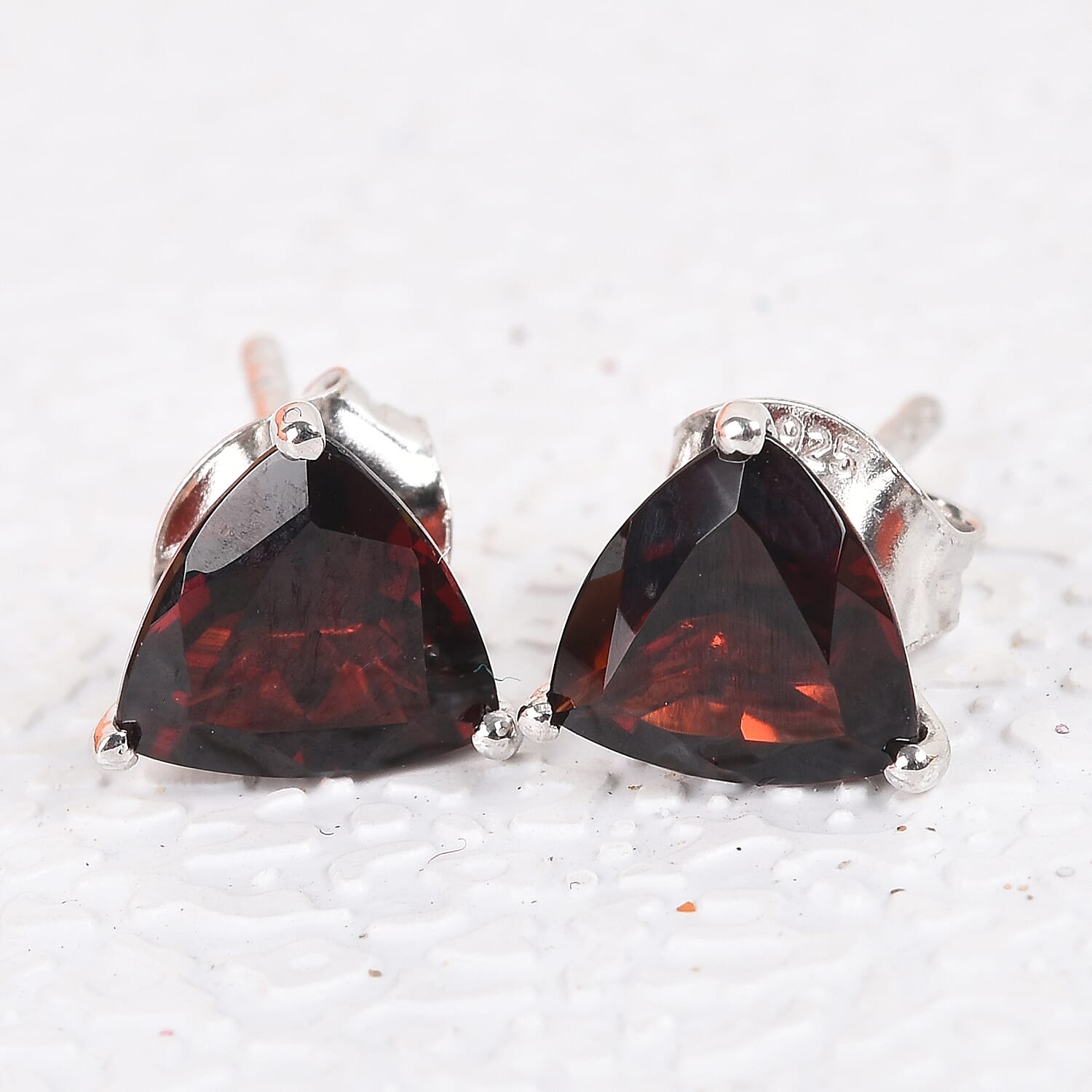 2.5 CT. Mozambique Garnet Triangular Stud Earrings in Platinum Plated Sterling Silver 3724565 2