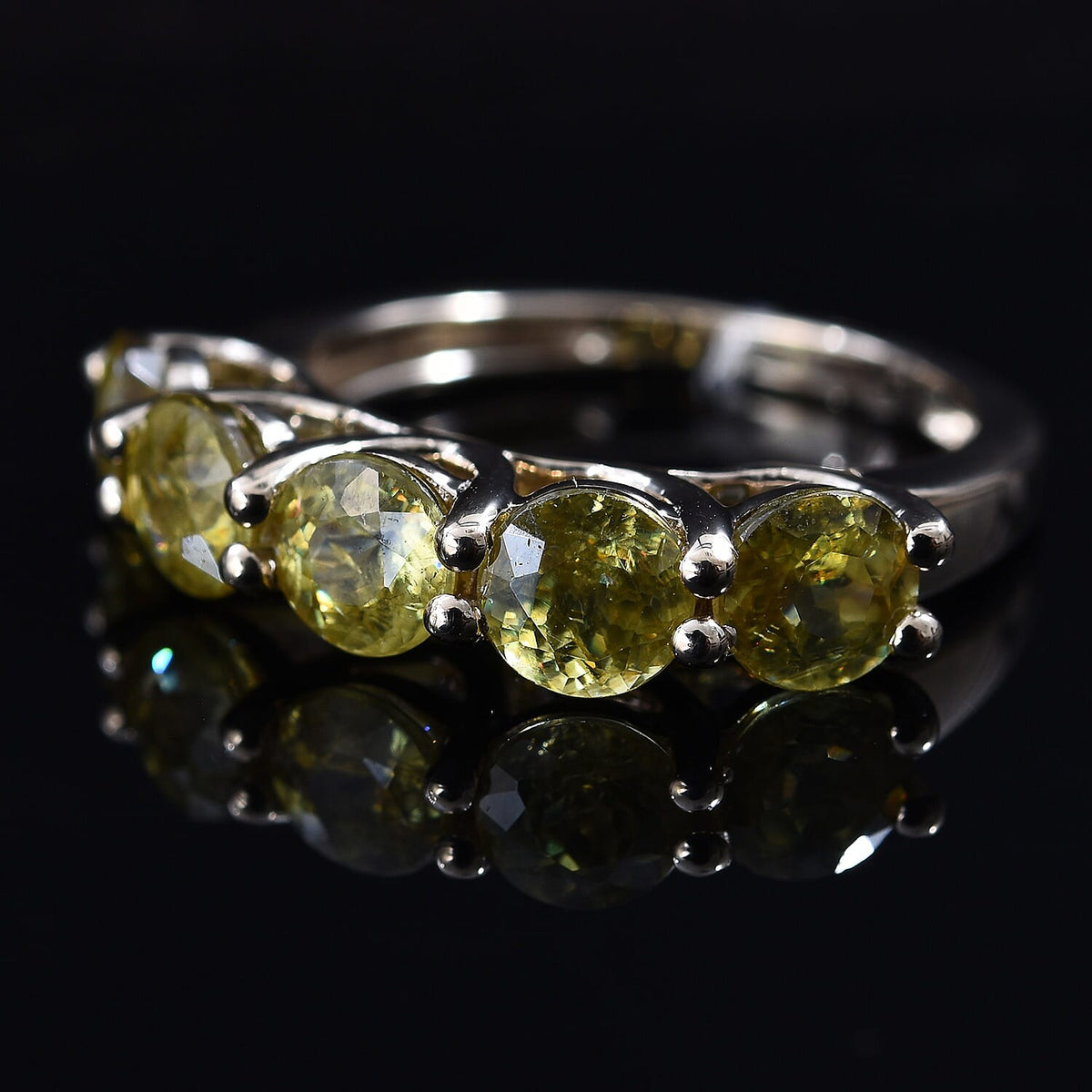 2.75 Carat Sava Sphene 5 Stone Ring in 9K Gold 2.77 Grams 3476300 2