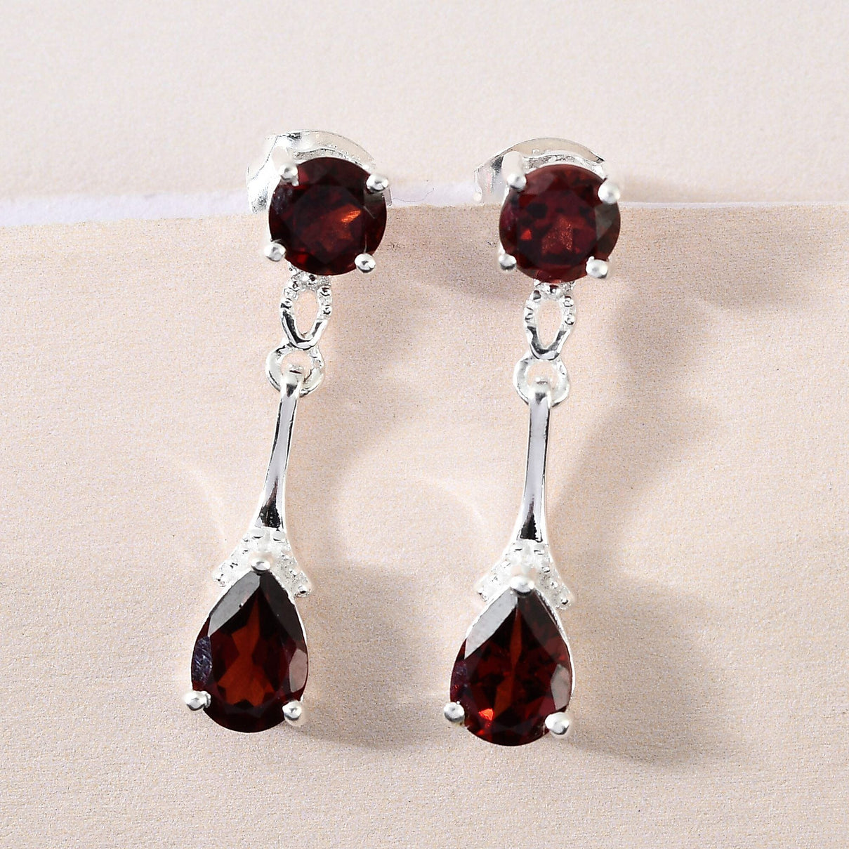 2.75 Ct Mozambique Garnet Dangle Earrings in Sterling Silver 3227598 3