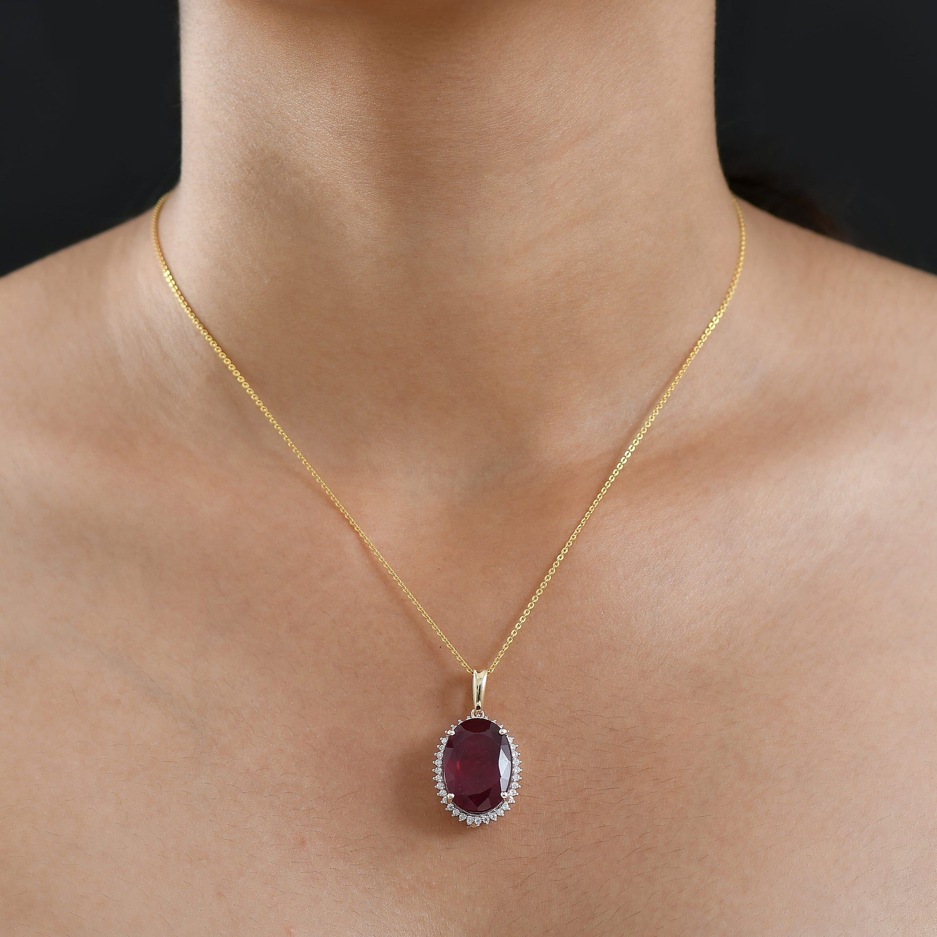 20 Ct. Natural African Ruby, Moissanite Halo Pendant in 9K Yellow Gold 8251608 3
