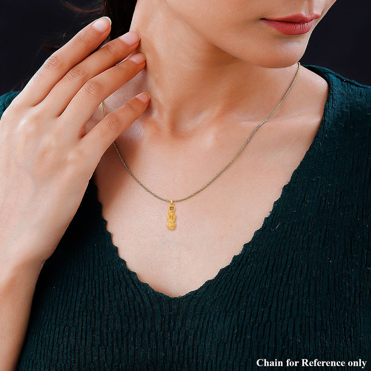 24K Yellow Gold Pixiu Pendant 8087776 3