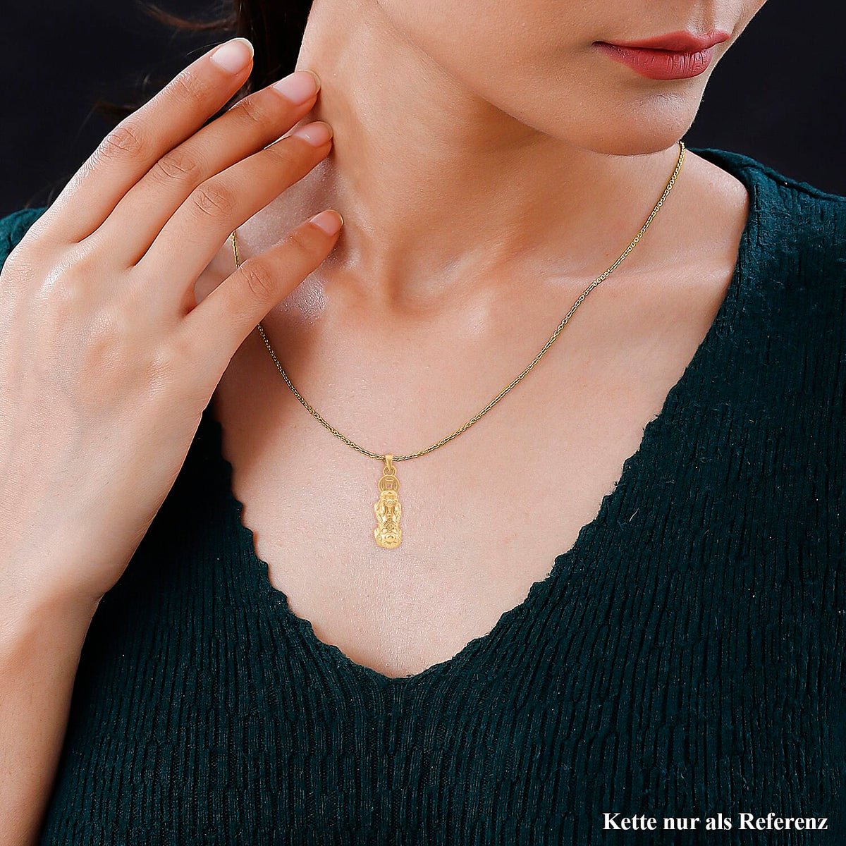 24K Yellow Gold Pixiu Pendant 7954587 2