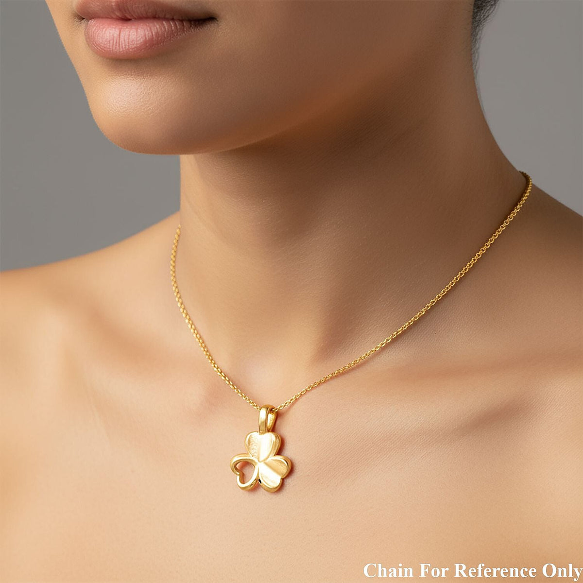 24K Yellow Gold Triple Flower Pendant 8297270 2