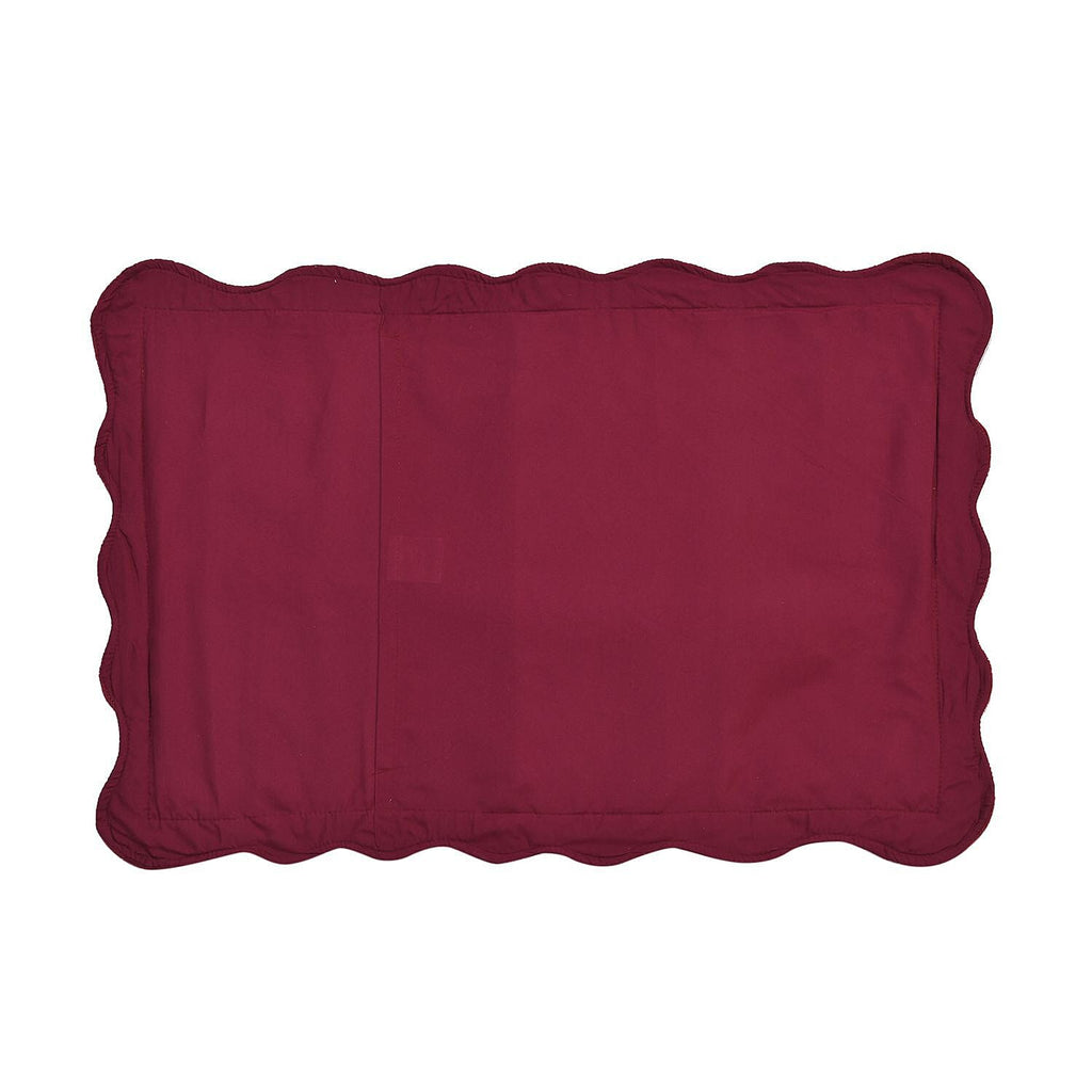 3 Pcs Set Quilt and 2 Pillowcases (Size 200x200 Cm) - Burgundy