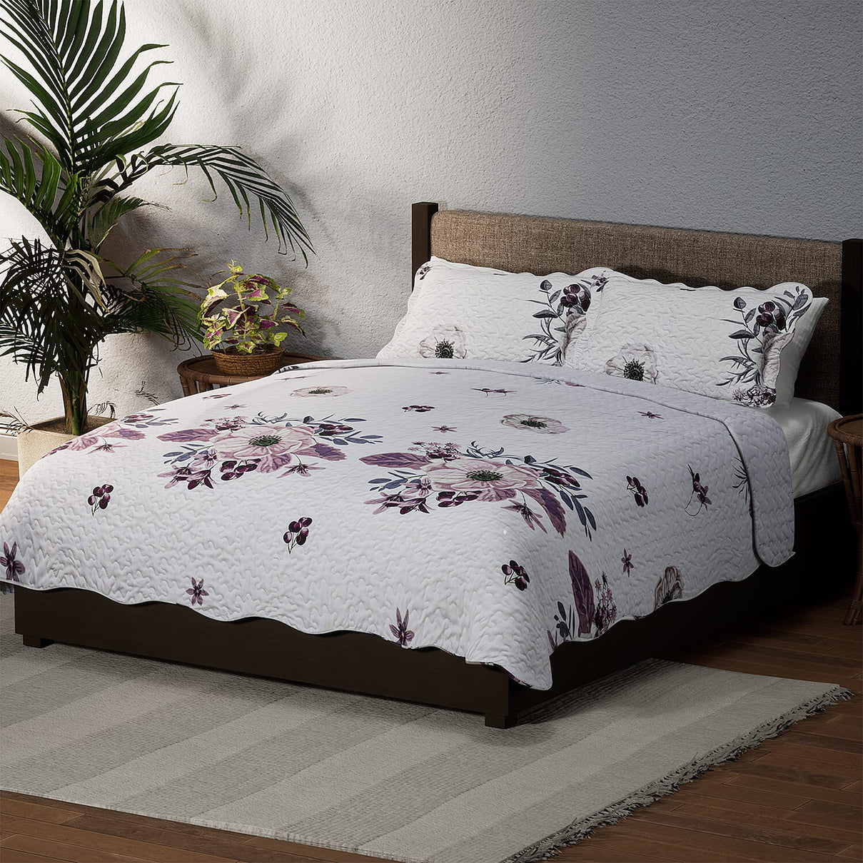 3 Piece Set Blooming Floral Pattern Quilt with 2 Pillowcases (Double Size) â€“ Pink and Multi 7201430 0