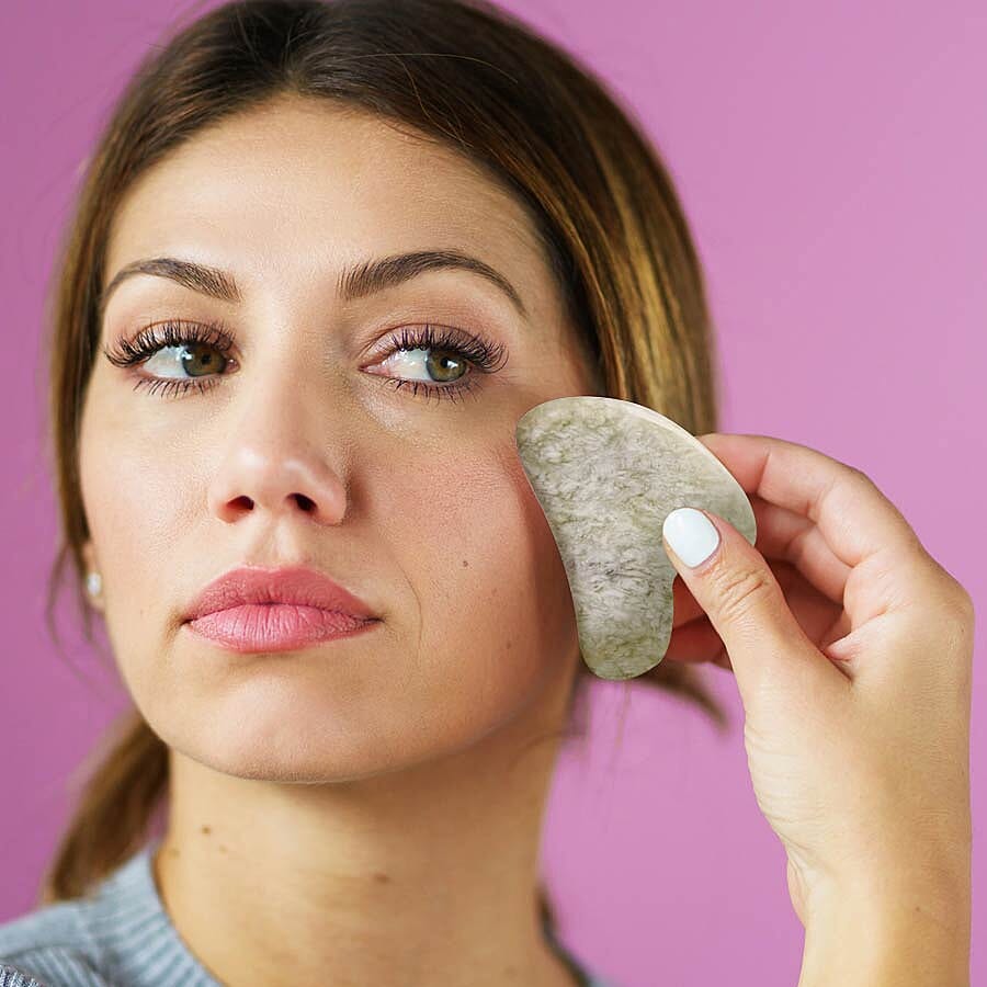 3 Piece Set Jade Skin Care Tools Include Facial Roller,Scraping Massager Plate and Eye Mask 3463123 2