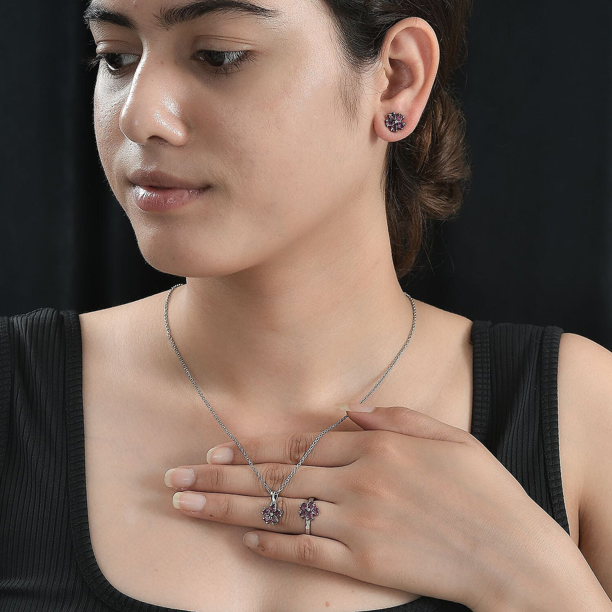 3 Piece Set -  Rhodolite Garnet Ring, Earring, Pendant with Chain (Size 20)  3.30 Ct. 4299180 2