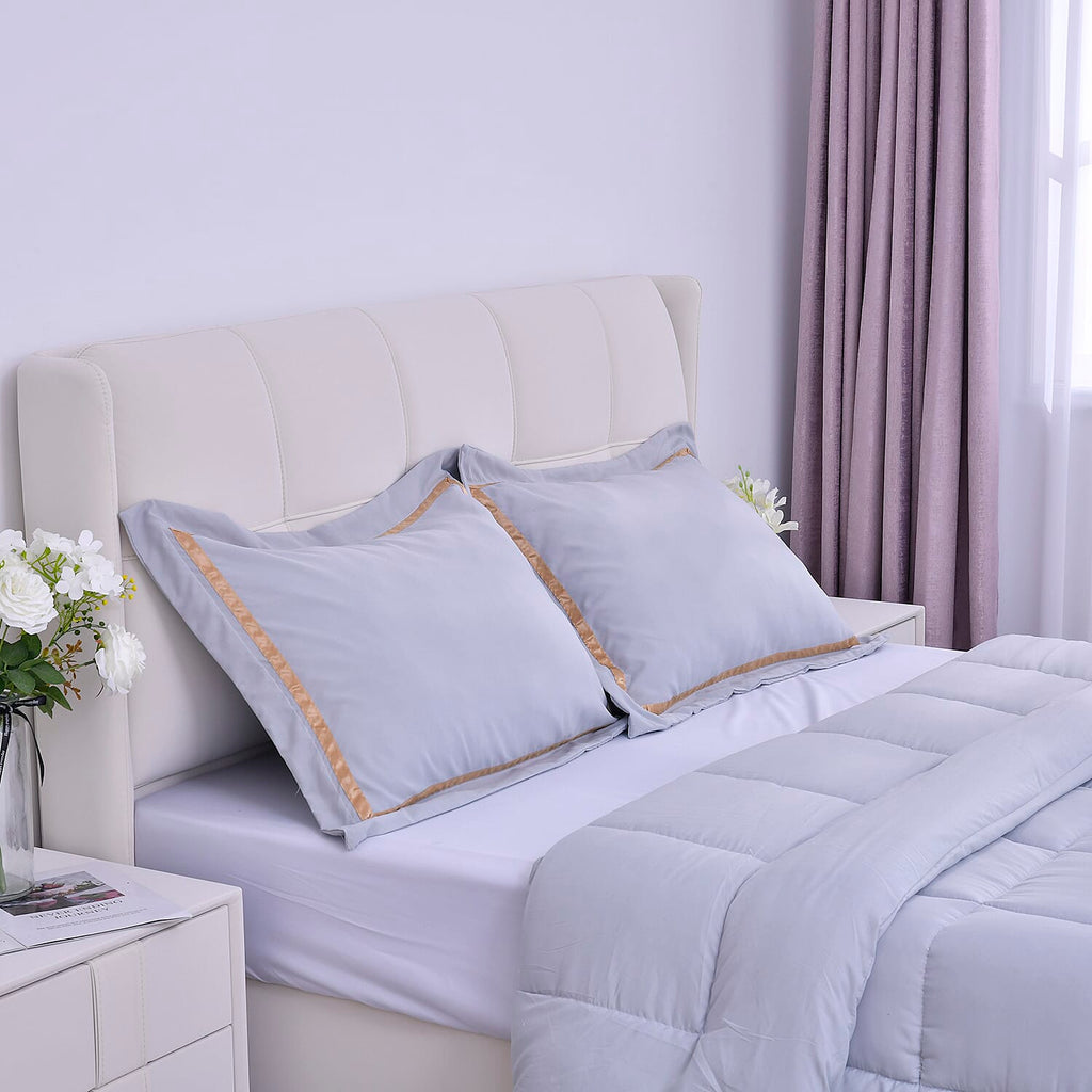 3 Piece Set - Square Pattern 1 Comforter (Size 225x220Cm) and 2 Pillow Case (Size 50x70Cm) - Grey & Gold