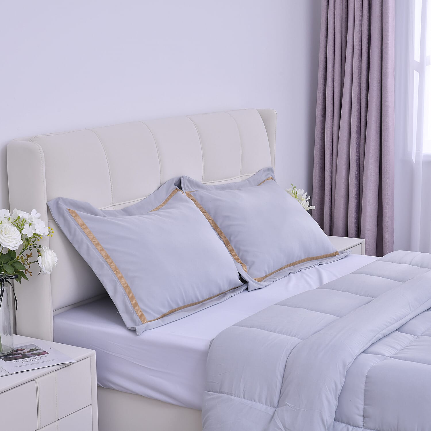 3 Piece Set - Stripe Pattern 1 Comforter and 2 Pillow Cases - Grey and Golden 3877966 2