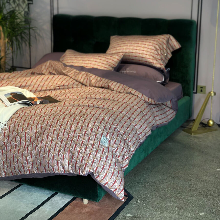4 Piece Set - Microfiber Duvet Cover, 2 Pillow Case with Button Closure and Fitted Sheet Size Double (190x200 Cm) - Purple and Brown 3523595 0