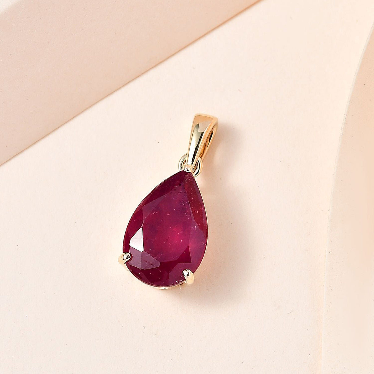 4 Ct AA African Ruby Solitaire Pendant in 9K Yellow Gold 3190893 3