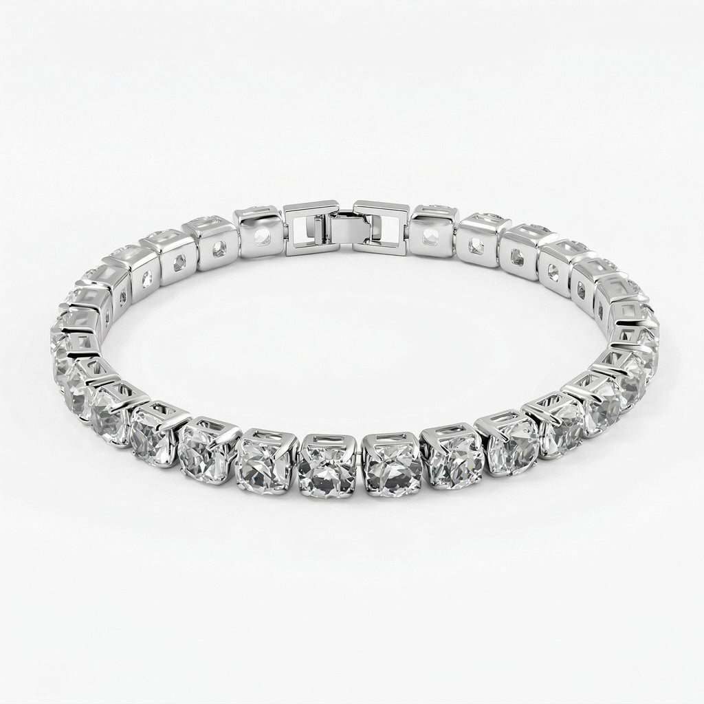 3 Piece Set - White Crystal Bracelet (Size 7.5) with Bracelet Buddy & Bracelet Box 70.00 Ct.