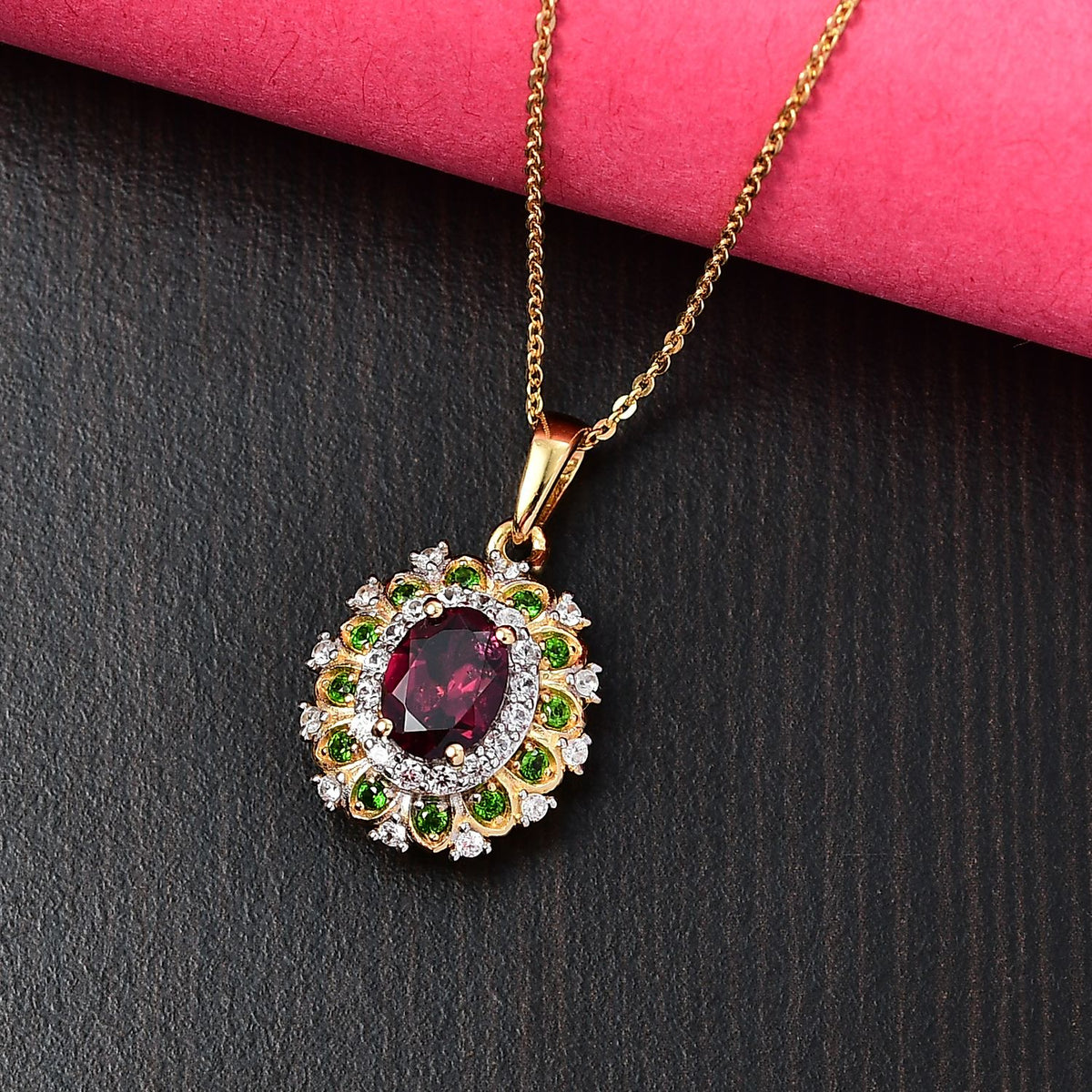 Rhodolite Garnet, White Zircon Halo Pendant with Chain (Size - 20) in 18K Vermeil Yellow Gold Plated Sterling Silver 2.50 Ct. 4339371 3