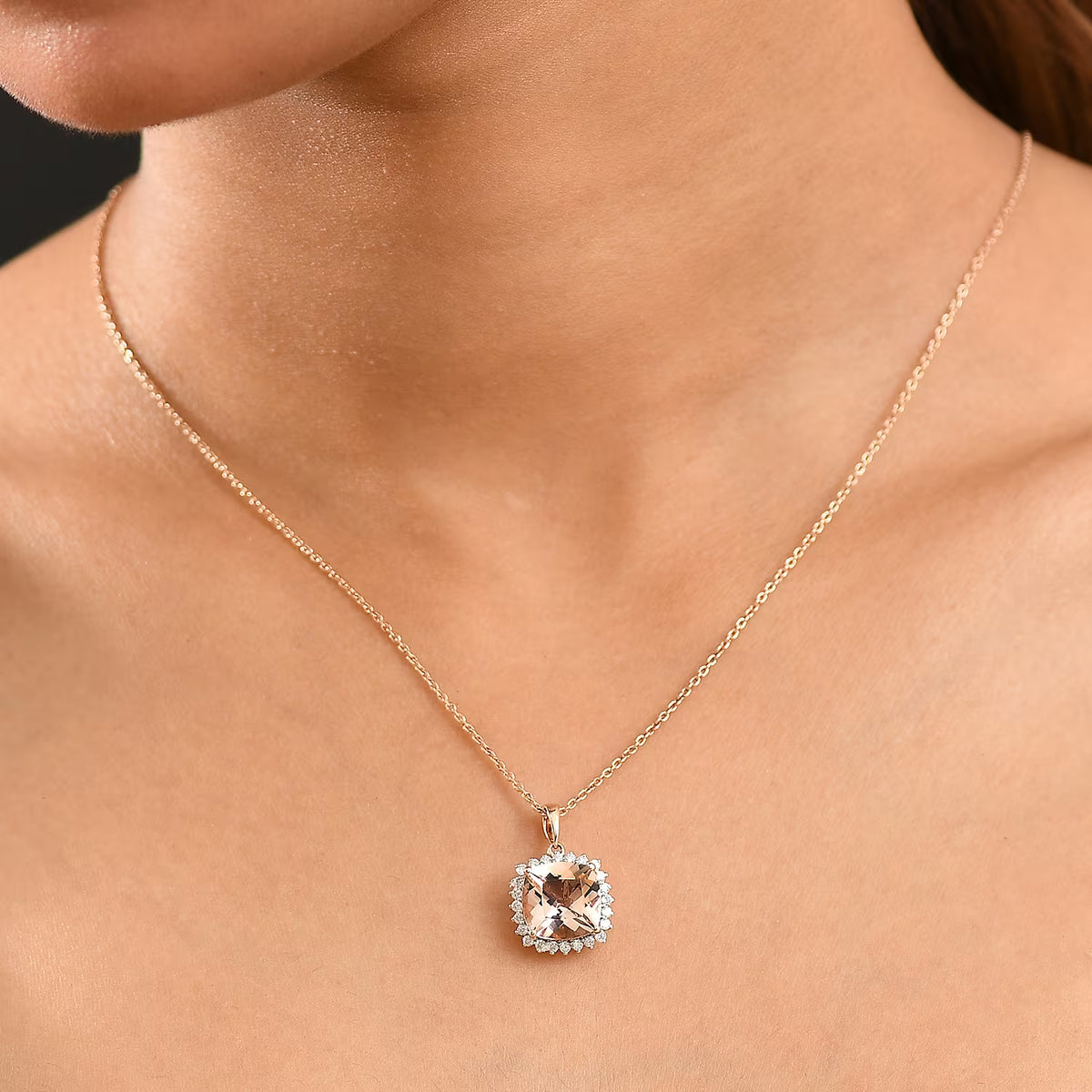Luxoro - 9K Rose Gold AGI Certified AAA Morganite &amp; White Diamond Halo Pendant with Chain (Size 20) 3.75 Ct. 4365685 2