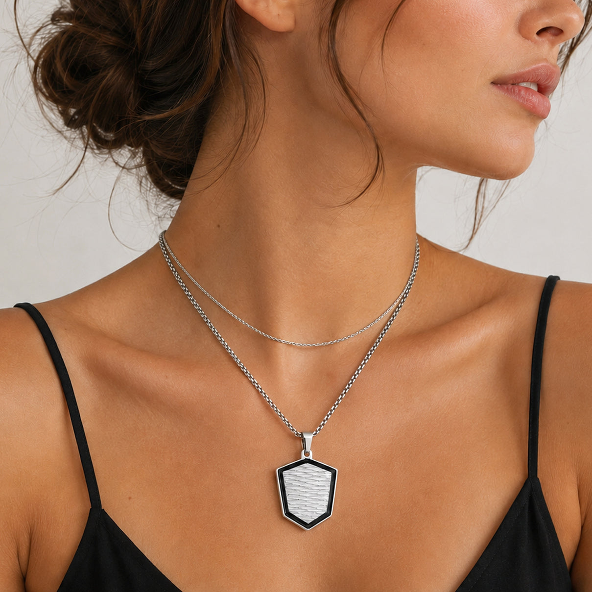 Shield Pendant with Chain (Size 24) &amp; Lobster Clasp in Two-Tone Plating V32514839 3