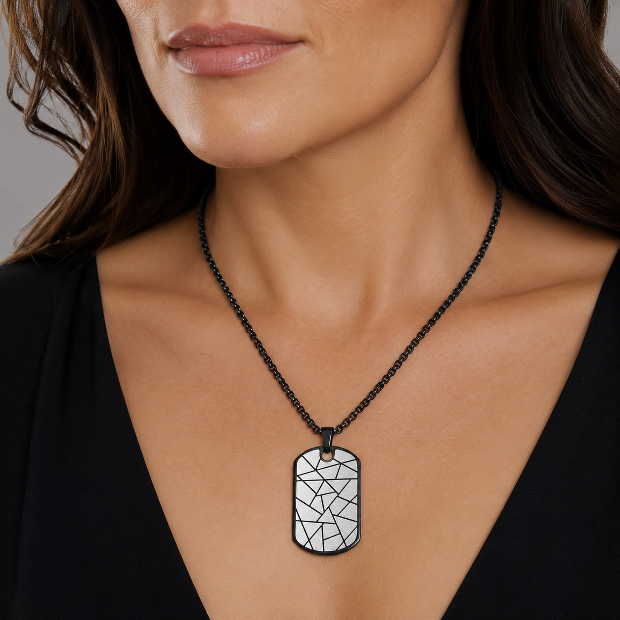Geometric Cracked Pendant with Chain (Size 24) &amp; Lobster Clasp in Black Plating V32520830 2