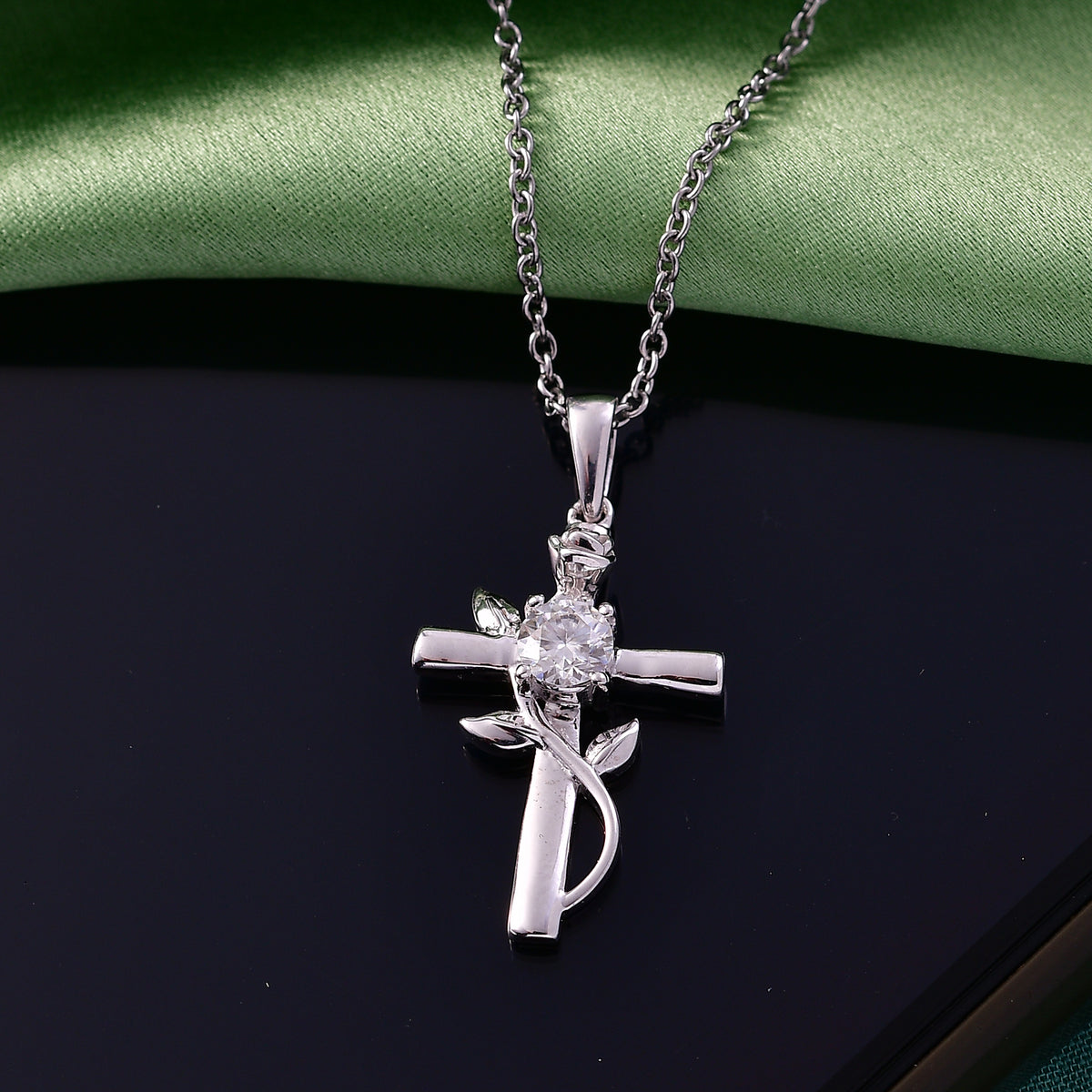 D'Joy - Moissanite Leaf Vine Cross Pendant in Platinum Overlay Sterling Silver with Chain (Size 20) 4449513 3