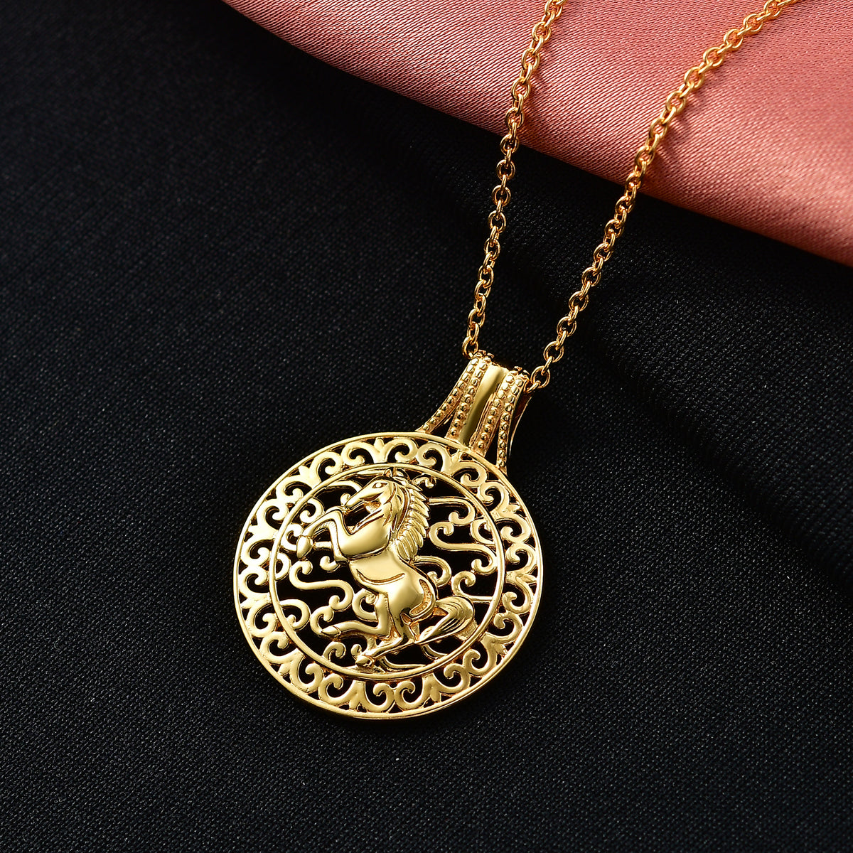 Italian Made - Yellow Gold Plated Sterling Silver Horse Pendant with Chain (Size 20) V32515715 3